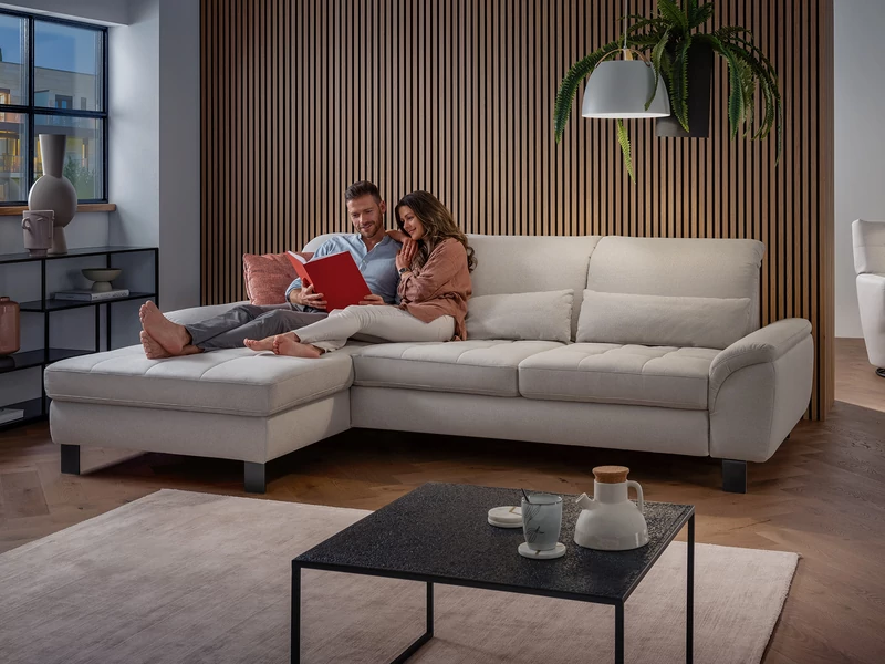 Lábtartós elrendezésben is elérhető